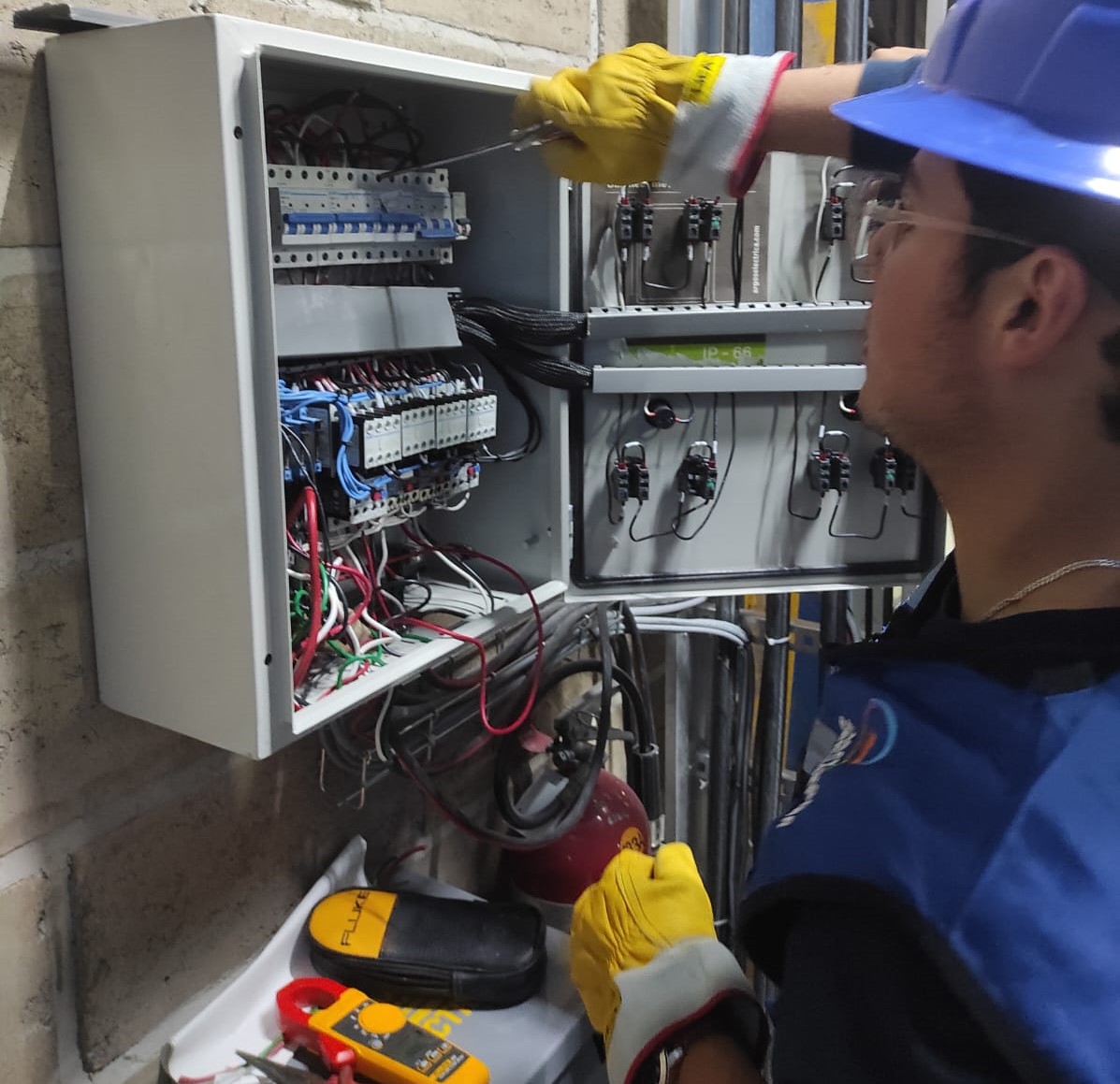 Mantenimiento eléctrico industrial